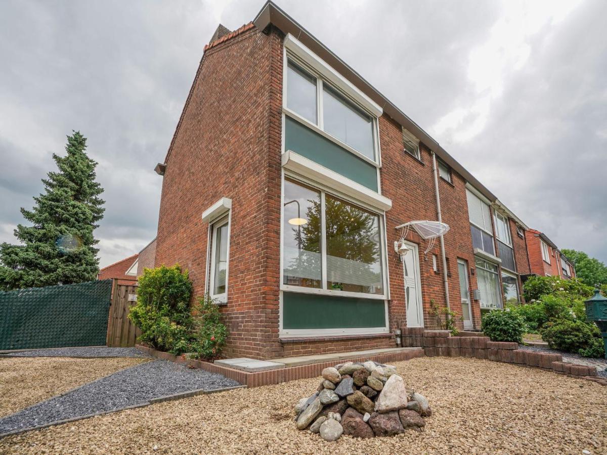 Terraced House In Kerkrade With A Garden Villa Luaran gambar