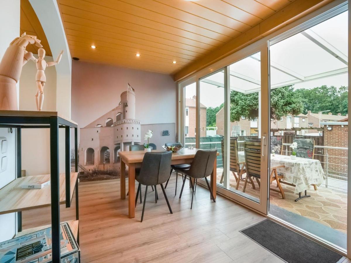 Terraced House In Kerkrade With A Garden Villa Luaran gambar